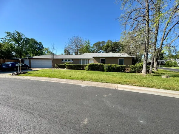 $345,000 | 2611 Foothill Drive, Carmichael, CA 95608