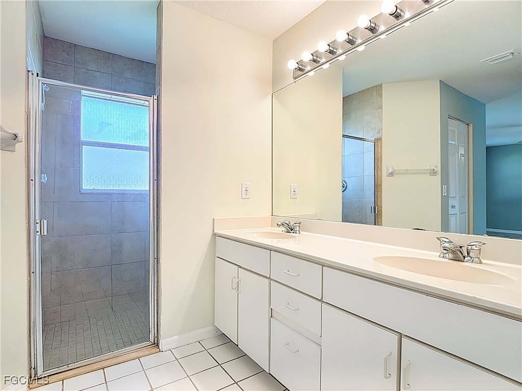 17540 Homewood Road Fort Myers, FL 33967 - Photo 12 of 22 Gallery Image 12