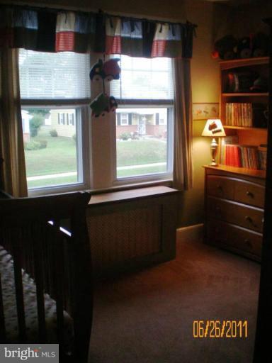 5105 Shelbourne Road Halethorpe, MD 21227 - Photo 8 of 30