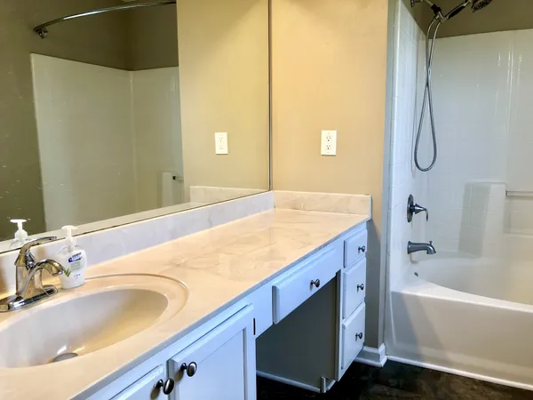 $2,150 | 105 Cimmaron Drive, Goodlettsville, TN 37072