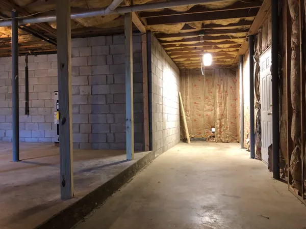 $2,150 | 105 Cimmaron Drive, Goodlettsville, TN 37072