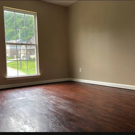 $2,150 | 105 Cimmaron Drive, Goodlettsville, TN 37072