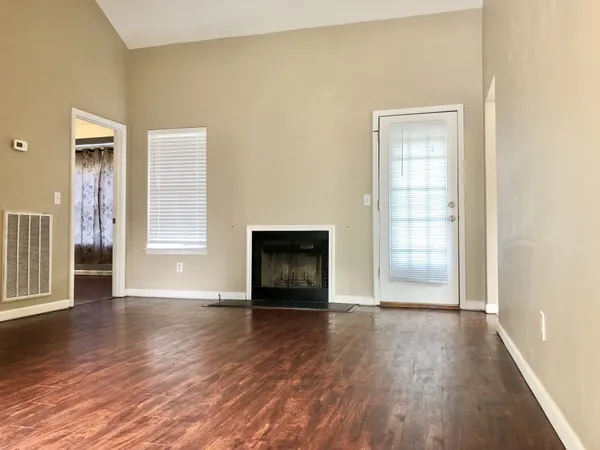 $2,150 | 105 Cimmaron Drive, Goodlettsville, TN 37072