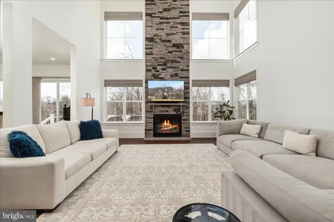 $1,849,990 | 40452 Windyhill Farms Drive, Aldie, VA 20105
