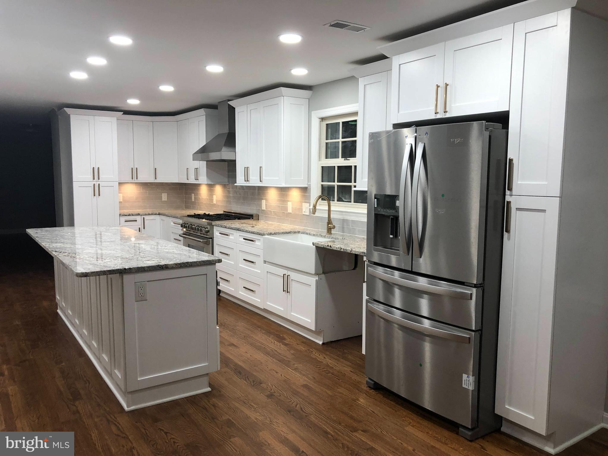 7739 Fordson Road Alexandria, VA 22306 - Photo 6 of 22 Gallery Image 6