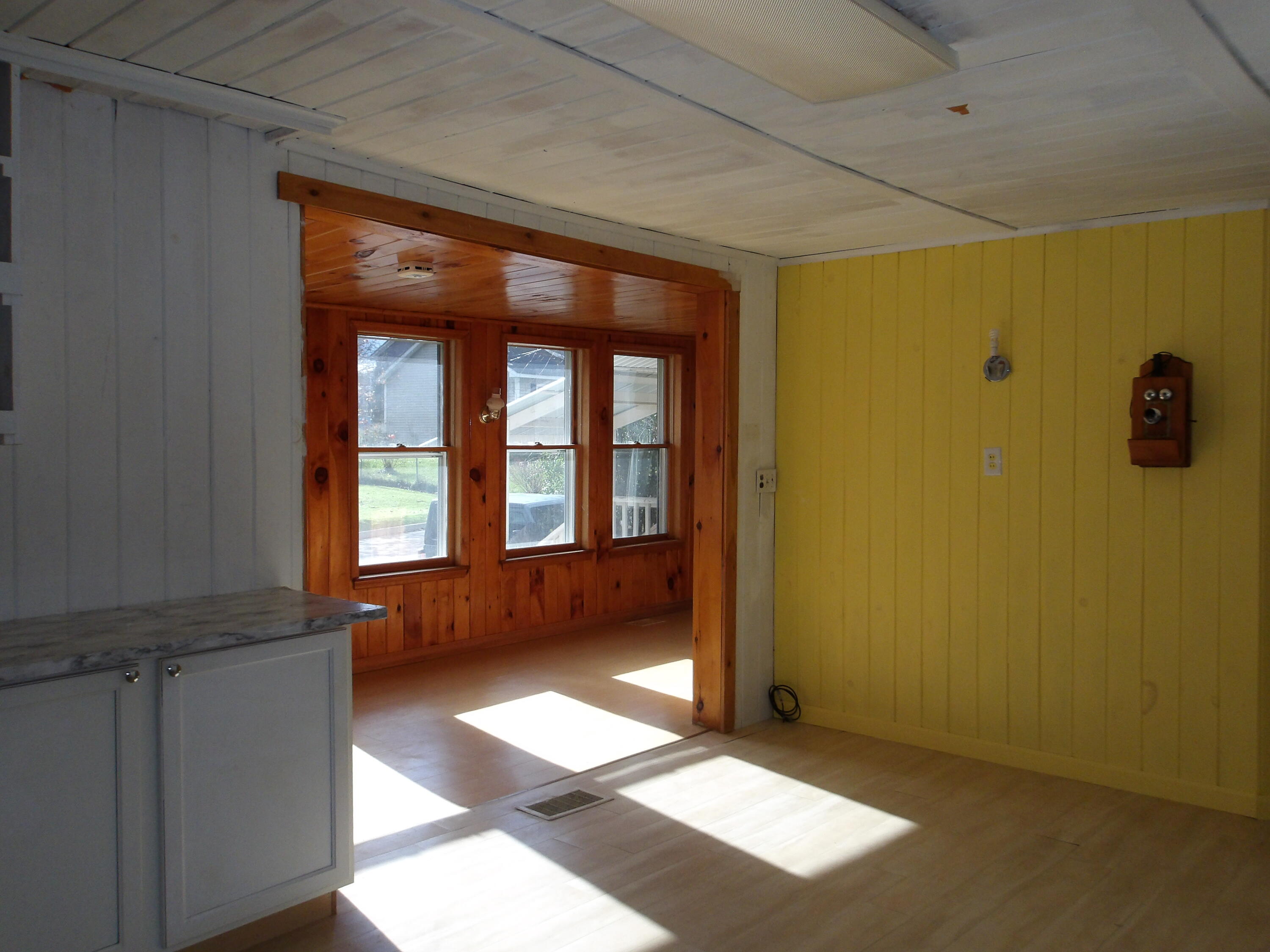 39 Sawyer Street Waterville, ME 04901 - Photo 15 of 35 100_0189