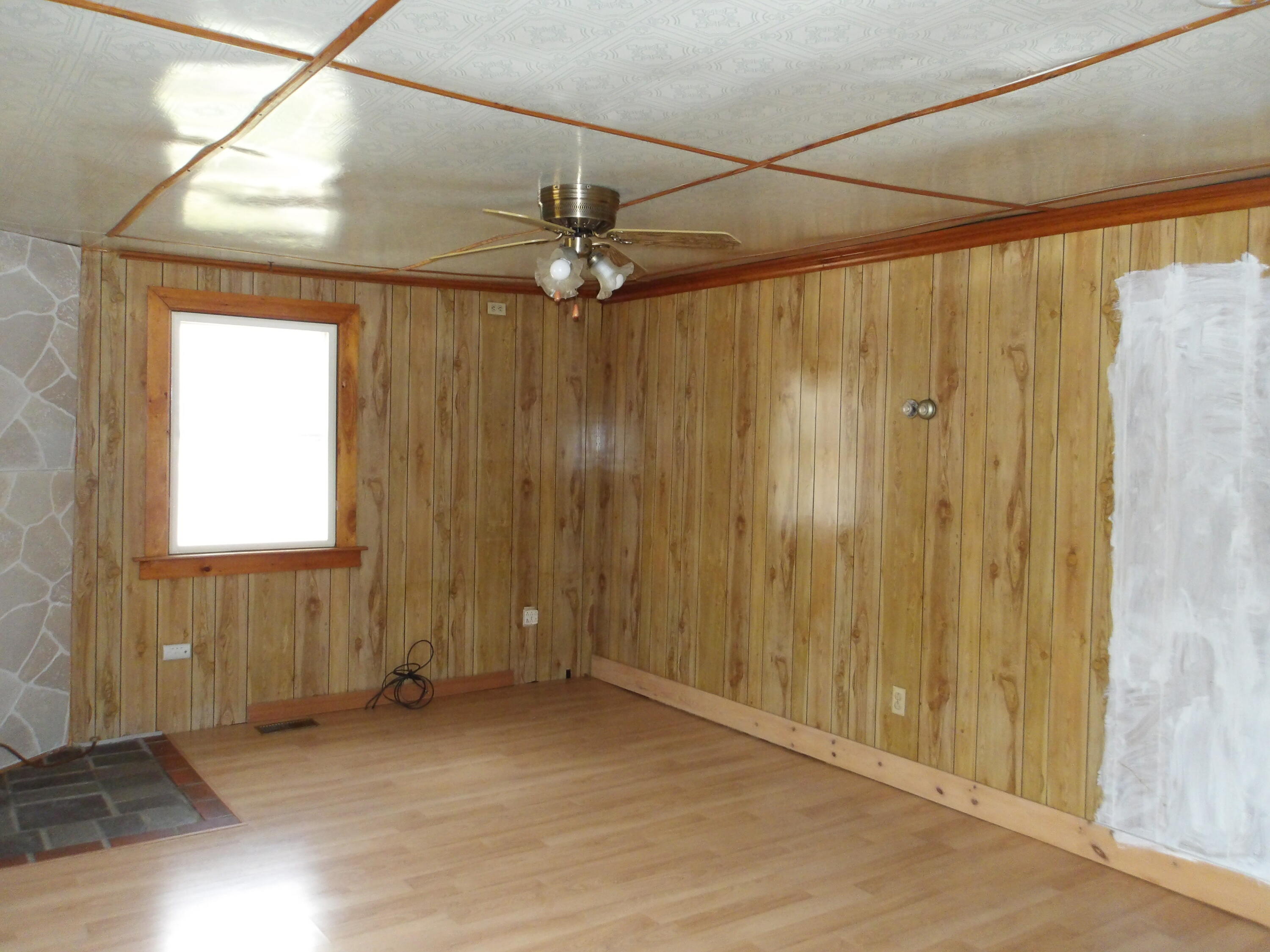 39 Sawyer Street Waterville, ME 04901 - Photo 20 of 35 100_0202