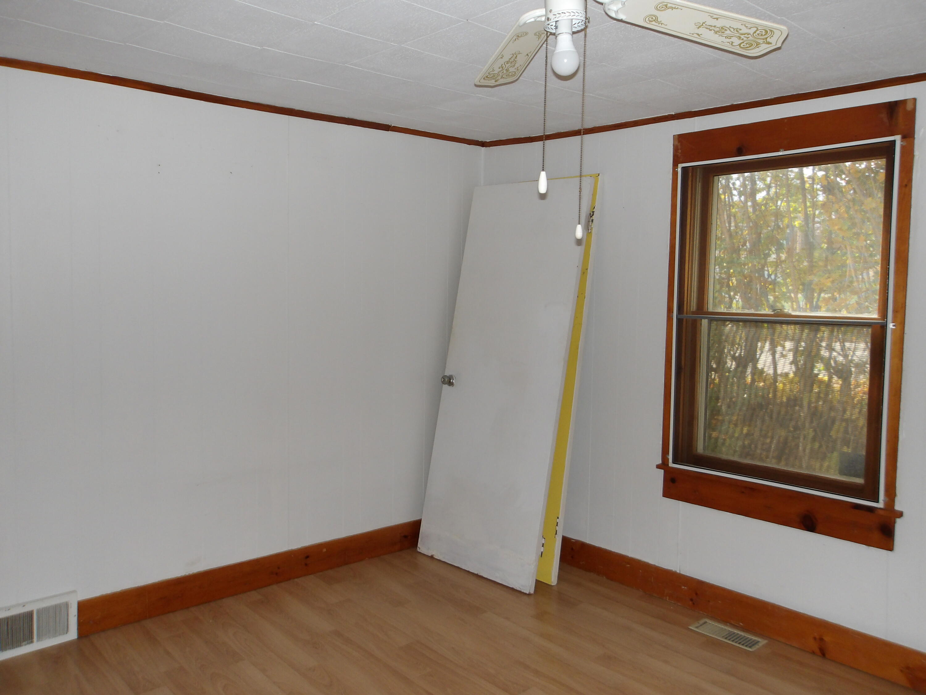 39 Sawyer Street Waterville, ME 04901 - Photo 29 of 35 100_0203