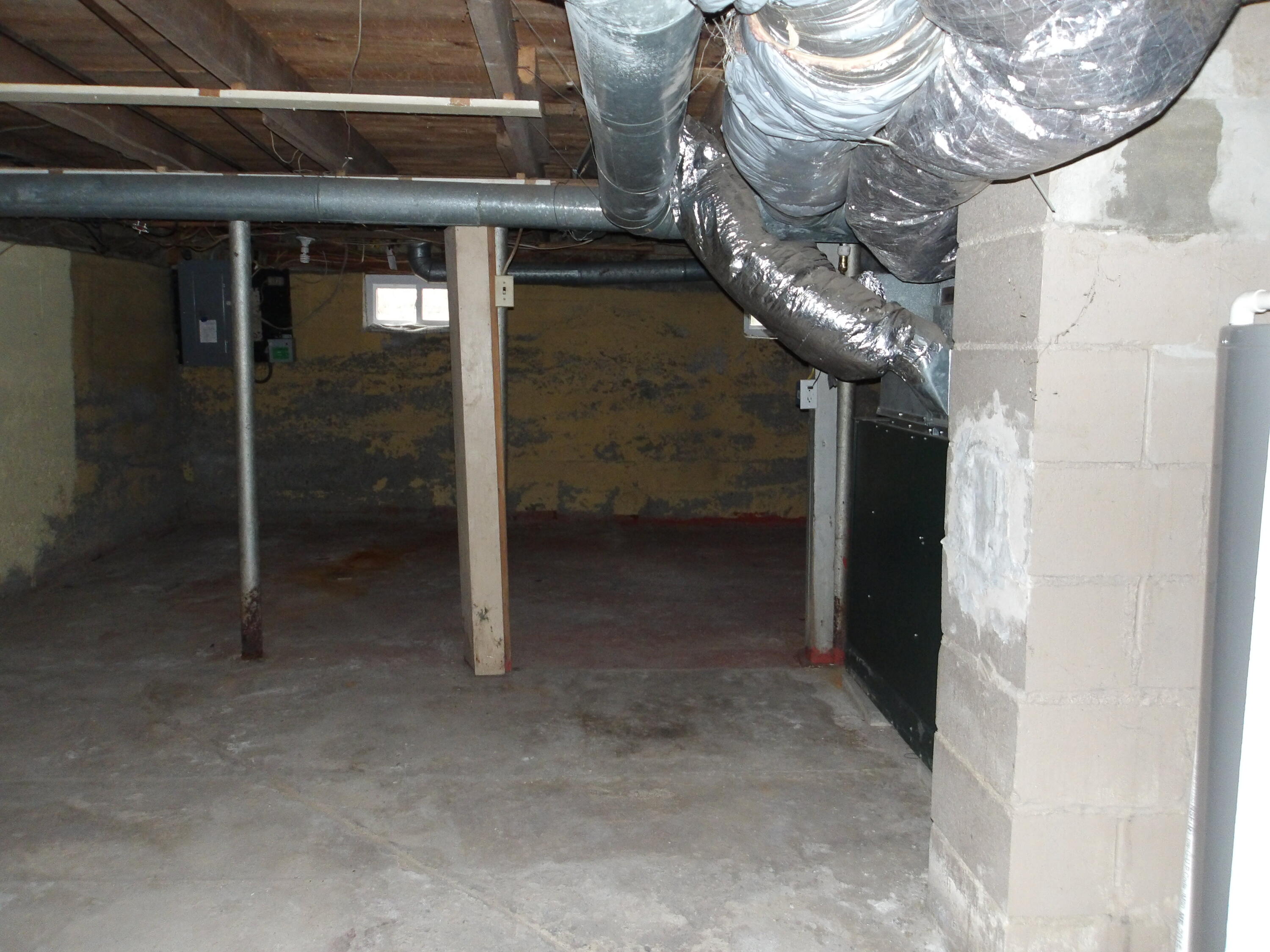 39 Sawyer Street Waterville, ME 04901 - Photo 33 of 35 100_0180