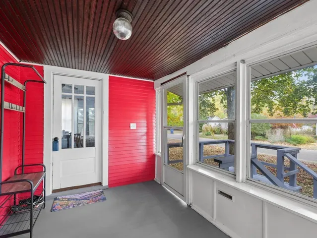 $198,900 | 817 East High Street, Monticello, IL 61856