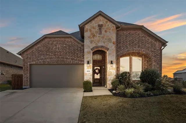 $2,695 | 1001 Berry Street, Celina, TX 75009