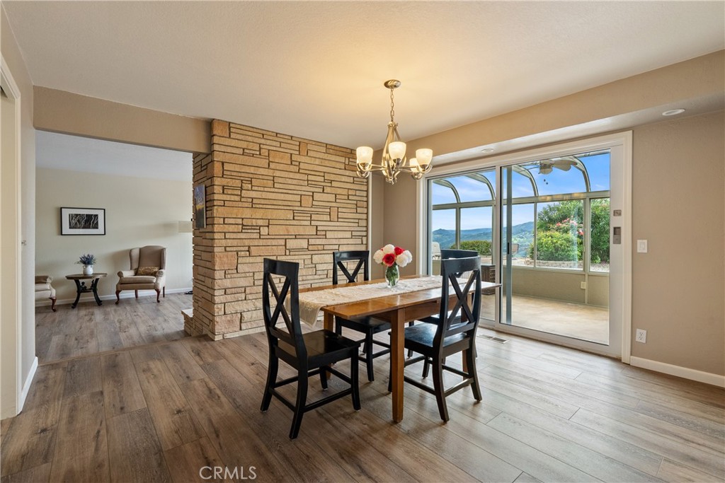 13305 Santa Ana Road Atascadero, CA 93422 - Photo 11 of 68