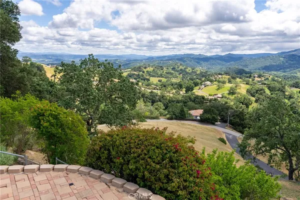 $1,495,000 | 13305 Santa Ana Road, Atascadero, CA 93422