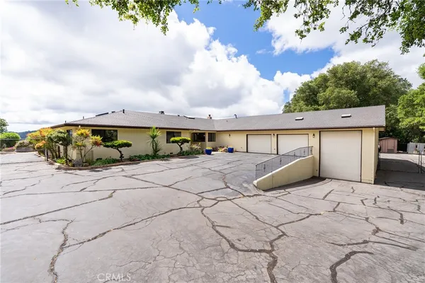 $1,495,000 | 13305 Santa Ana Road, Atascadero, CA 93422