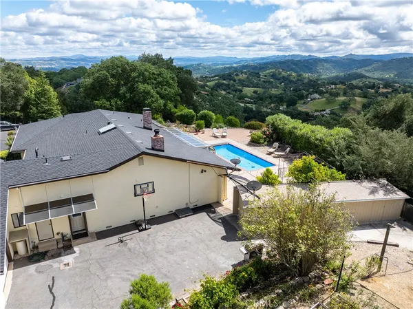 $1,495,000 | 13305 Santa Ana Road, Atascadero, CA 93422