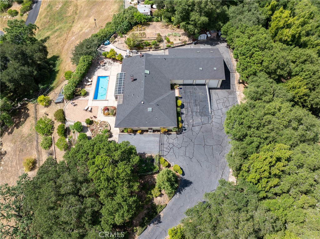 13305 Santa Ana Road Atascadero, CA 93422 - Photo 64 of 69 an aerial view of a house with a yard