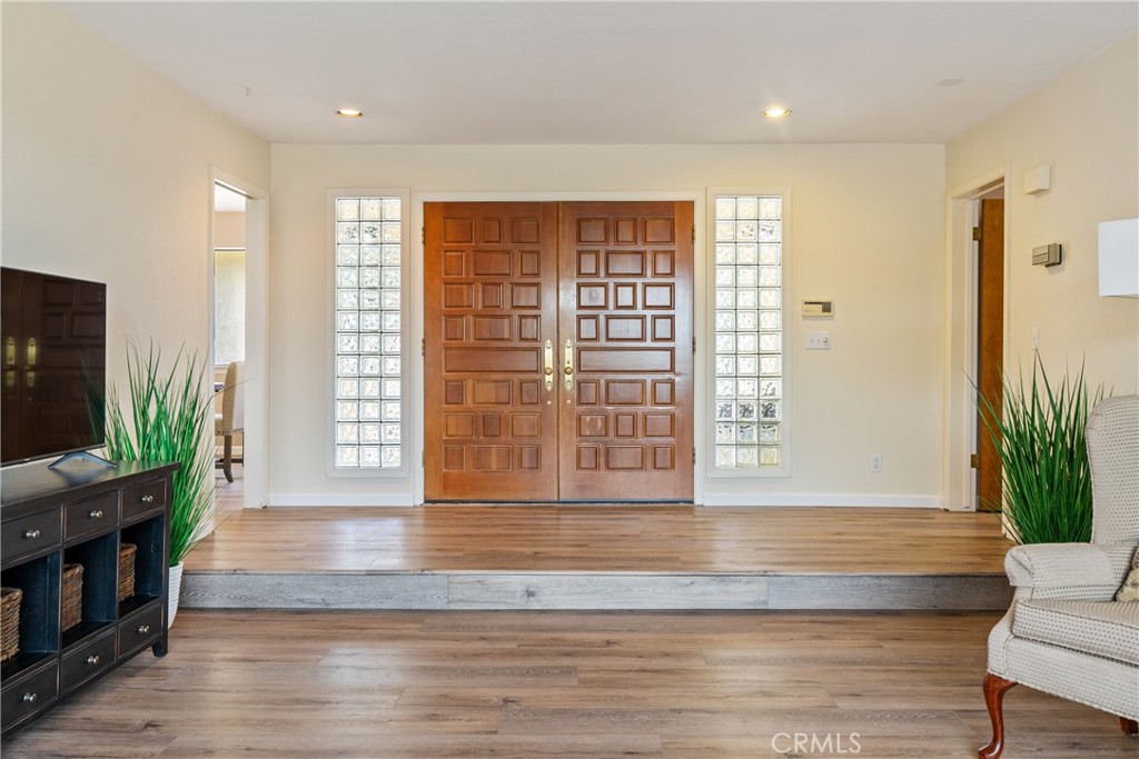 13305 Santa Ana Road Atascadero, CA 93422 - Photo 7 of 68