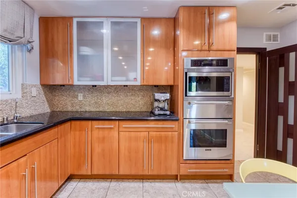 $1,849,000 | 7796 Skyhill Drive, Los Angeles, CA 90068