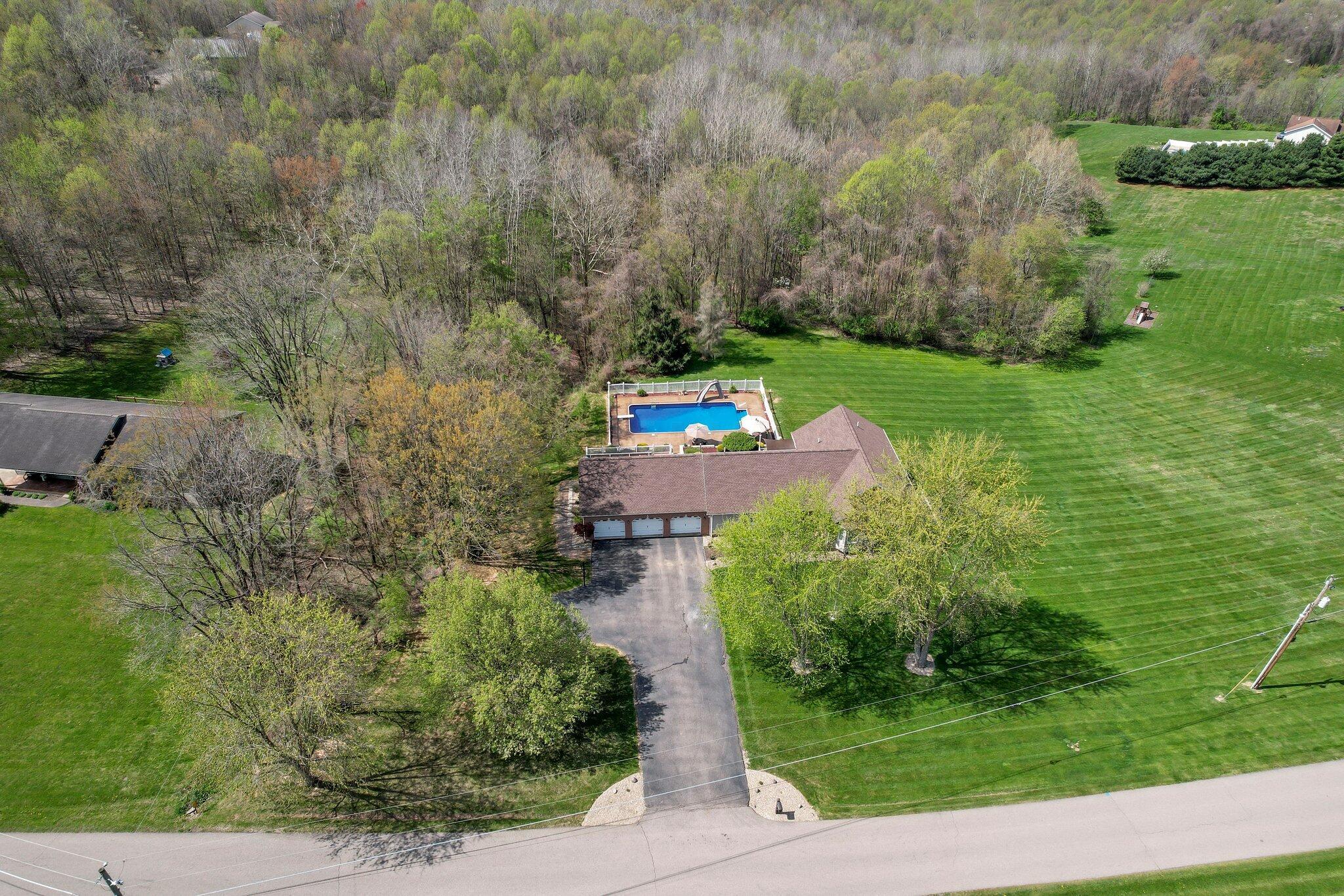 4700 Ellerman Road Zanesville, OH 43701 - Photo 97 of 101 13-web-or-mls-DJI_0911