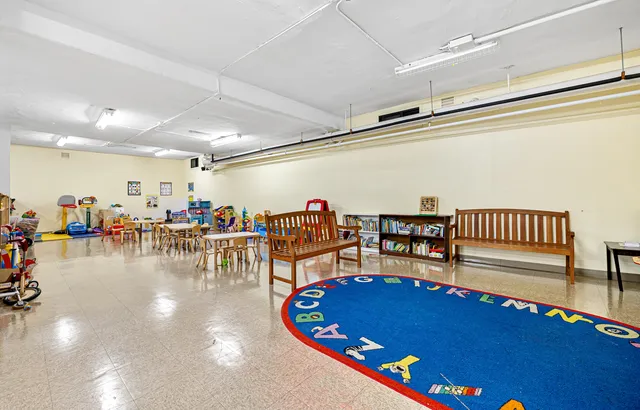 $299,000 | 3875 Waldo Avenue, Unit 11K | Fieldston