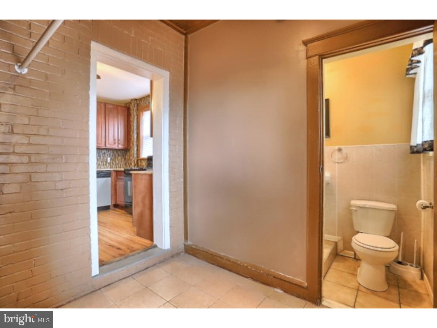 2320 Spring Street Reading, PA 19609 - Photo 17 of 25 Gallery Image 17