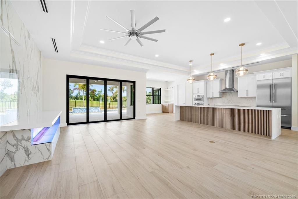 5101 Southeast Burning Tree Circle Stuart, FL 34997 - Photo 12 of 85 Open gathering area where the magic begins