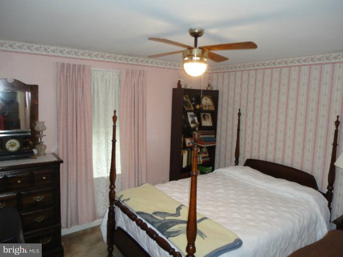 677 Foxcroft Road Warrenton, VA 20186 - Photo 16 of 19 Bedroom