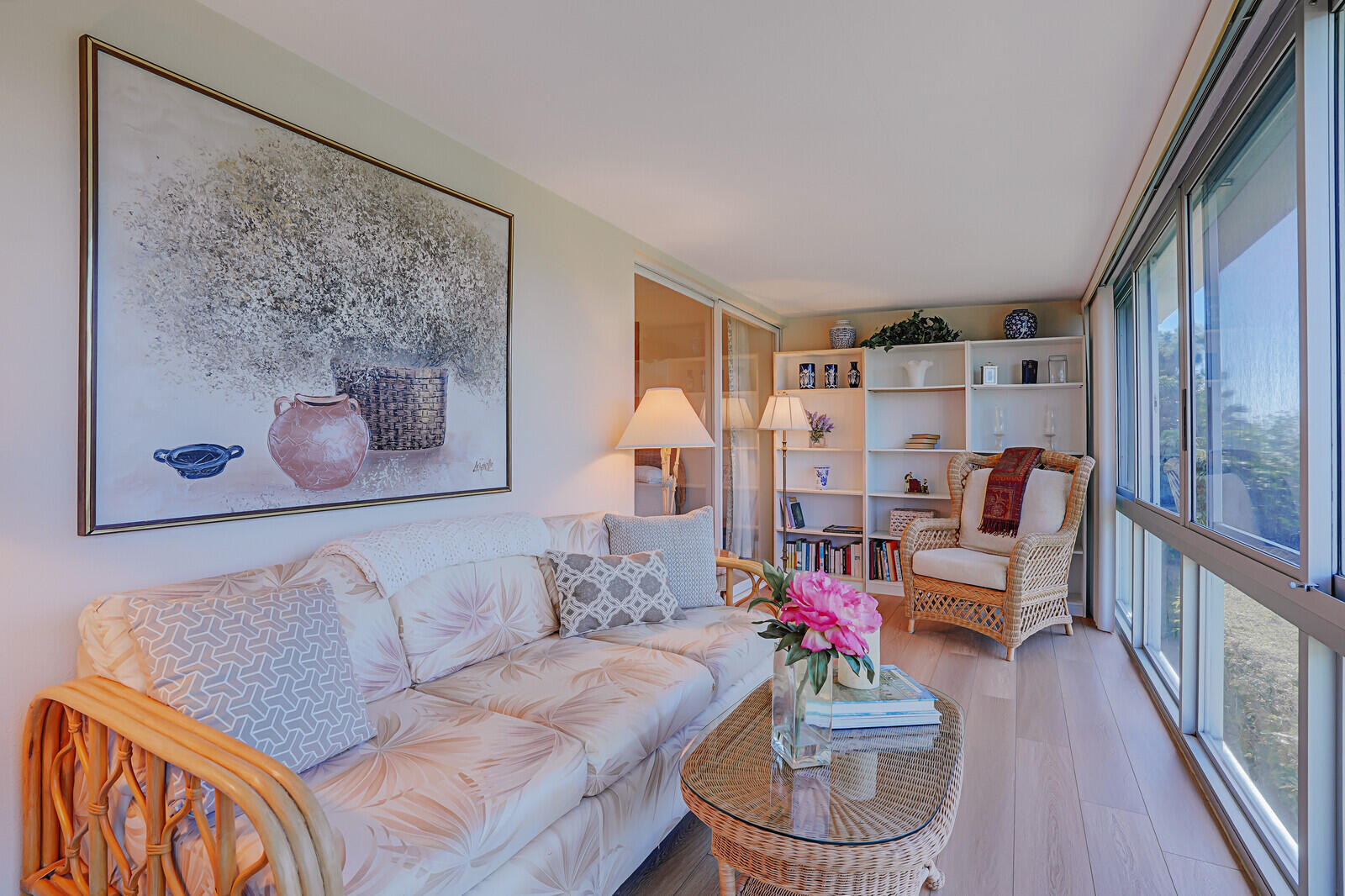 20 Celestial Way, Unit 314 Juno Beach, FL 33408 - Photo 12 of 35 a living room with furniture and a potted plant