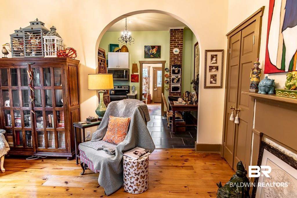 363 Marine Street Mobile, AL 36604 - Photo 4 of 23