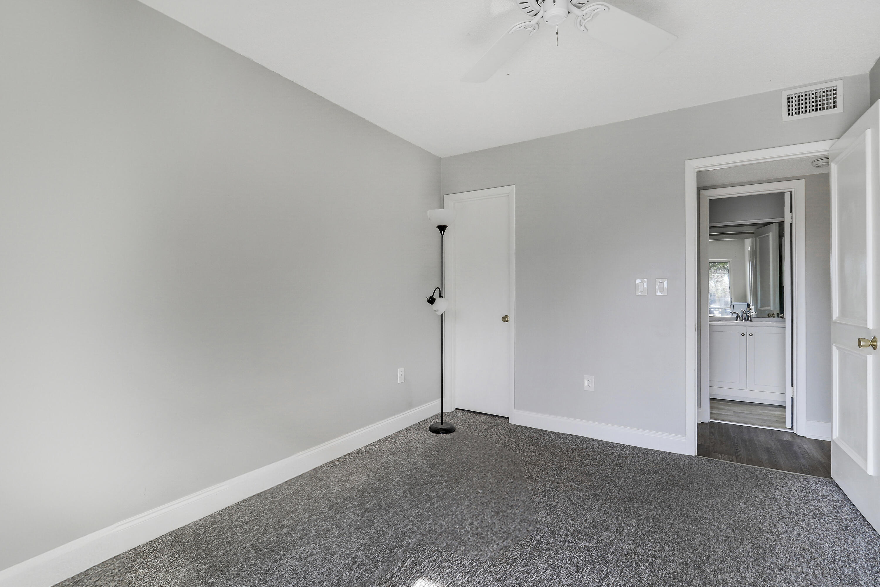 2600 South Kanner Highway, Unit Q8 Stuart, FL 34994 - Photo 23 of 52 a view of a room with an empty space