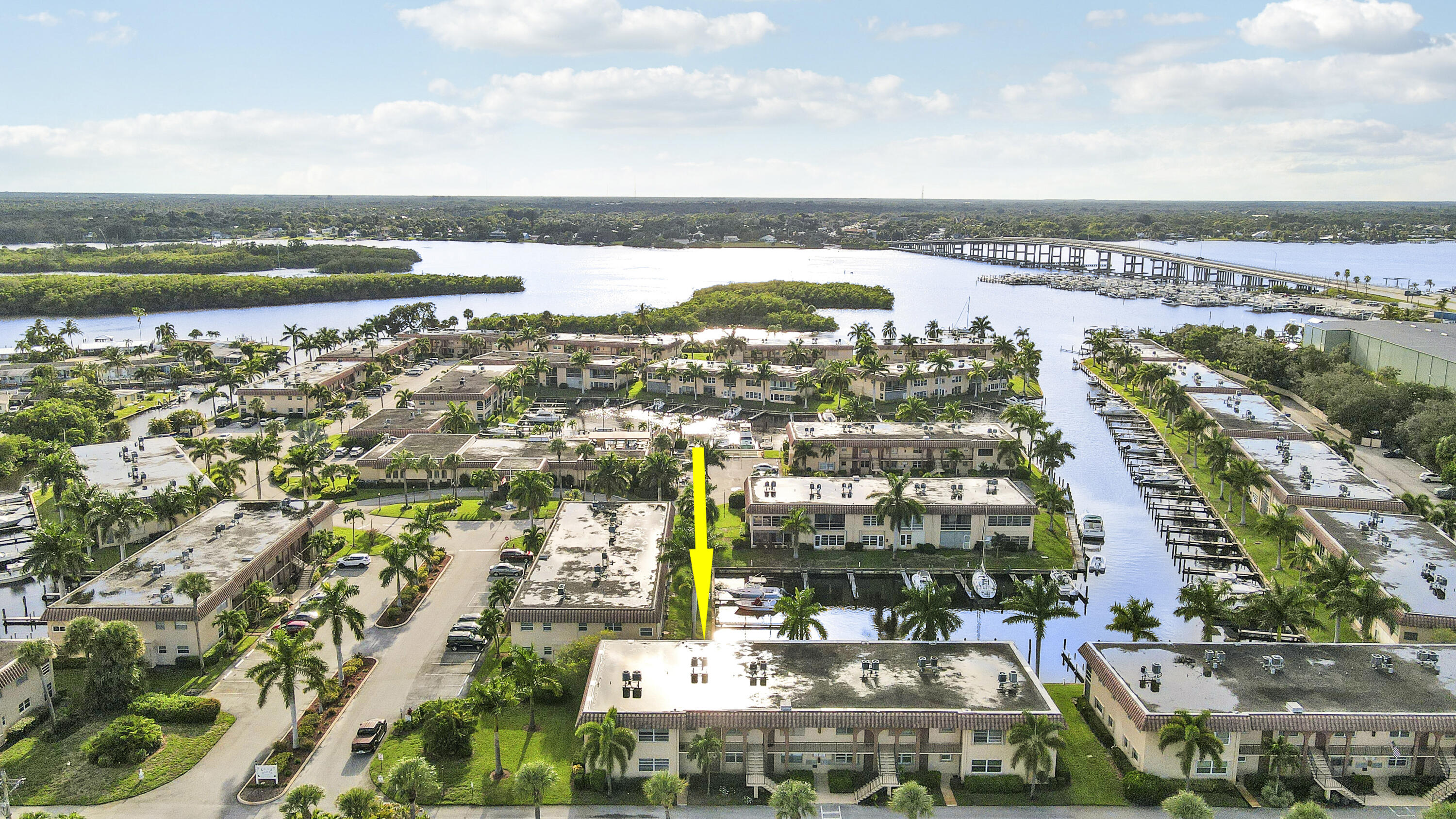 2600 South Kanner Highway, Unit Q8 Stuart, FL 34994 - Photo 45 of 52 a view of a city
