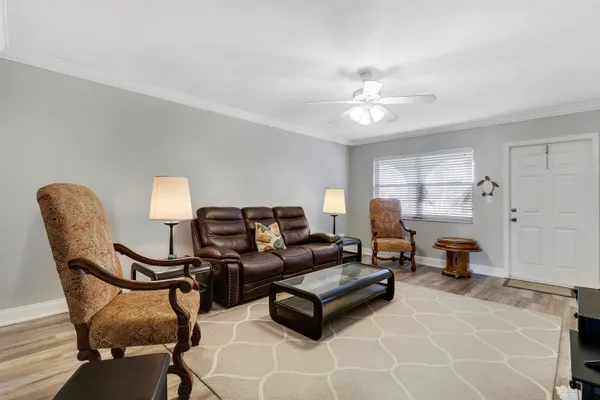 $169,500 | 2600 South Kanner Highway, Unit Q8, Stuart, FL 34994