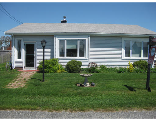 5 Ruth Street Fairhaven, MA 02719 - Photo 1 of 16 Gallery Image 1