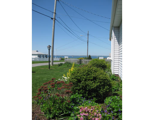 5 Ruth Street Fairhaven, MA 02719 - Photo 7 of 16 Gallery Image 7