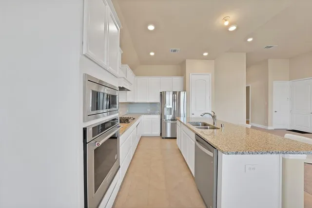 $649,000 | 517 Fenwick Drive, Sunnyvale, TX 75182