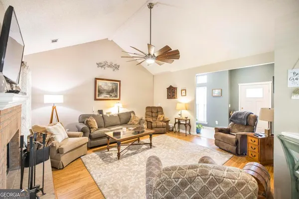 $349,900 | 105 Kentucky Downs, Perry, GA 31069