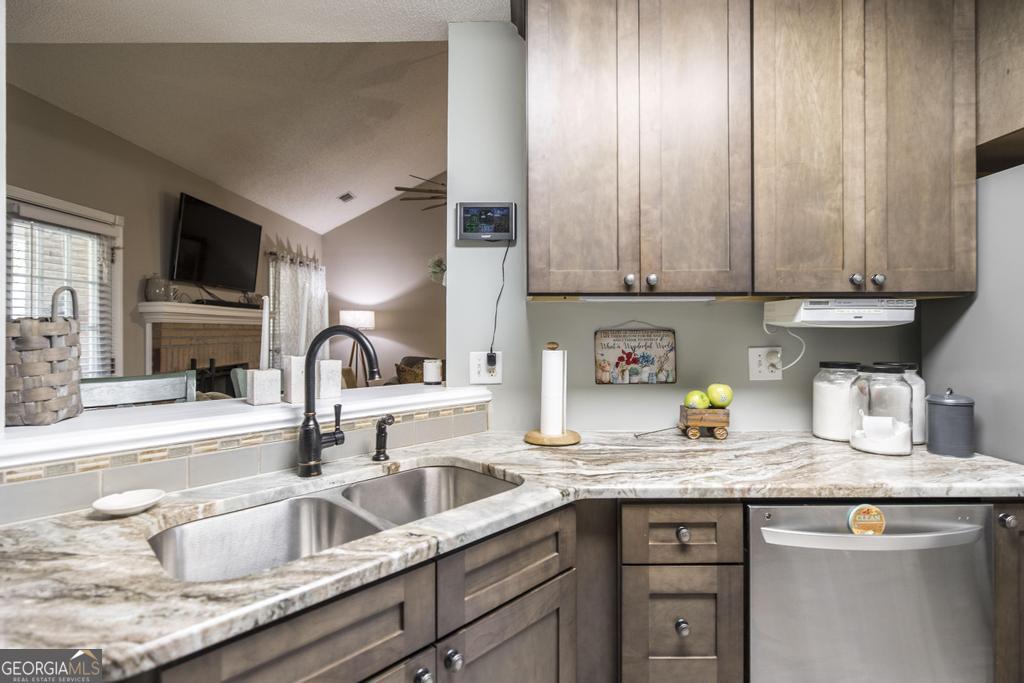 105 Kentucky Downs Perry, GA 31069 - Photo 14 of 37