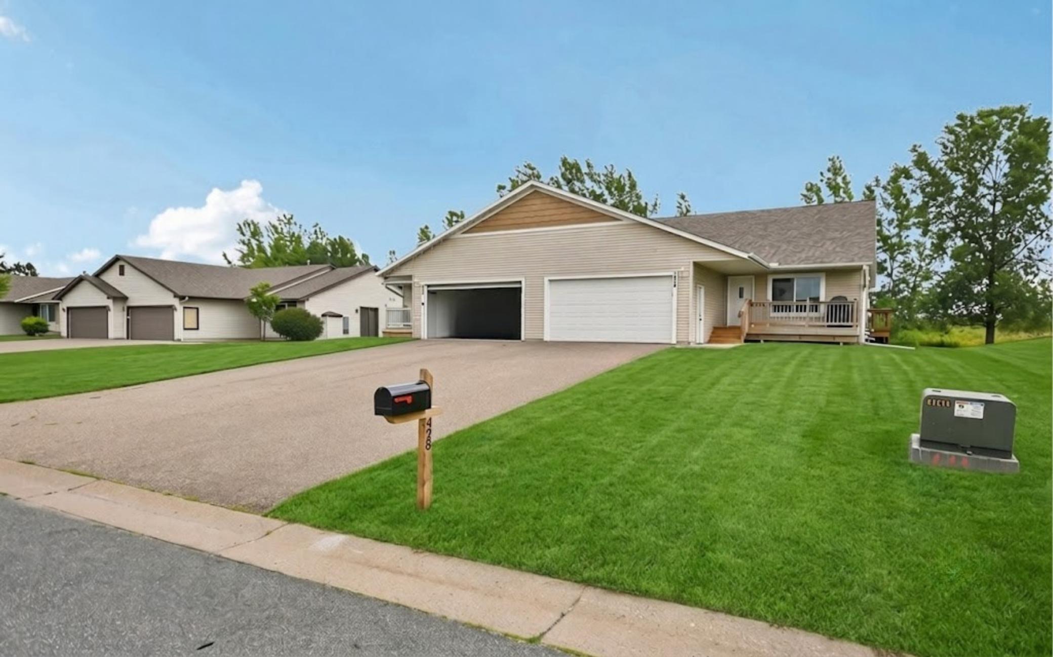 428 East Cheyenne Street Roberts, WI 54023 - Photo 2 of 49