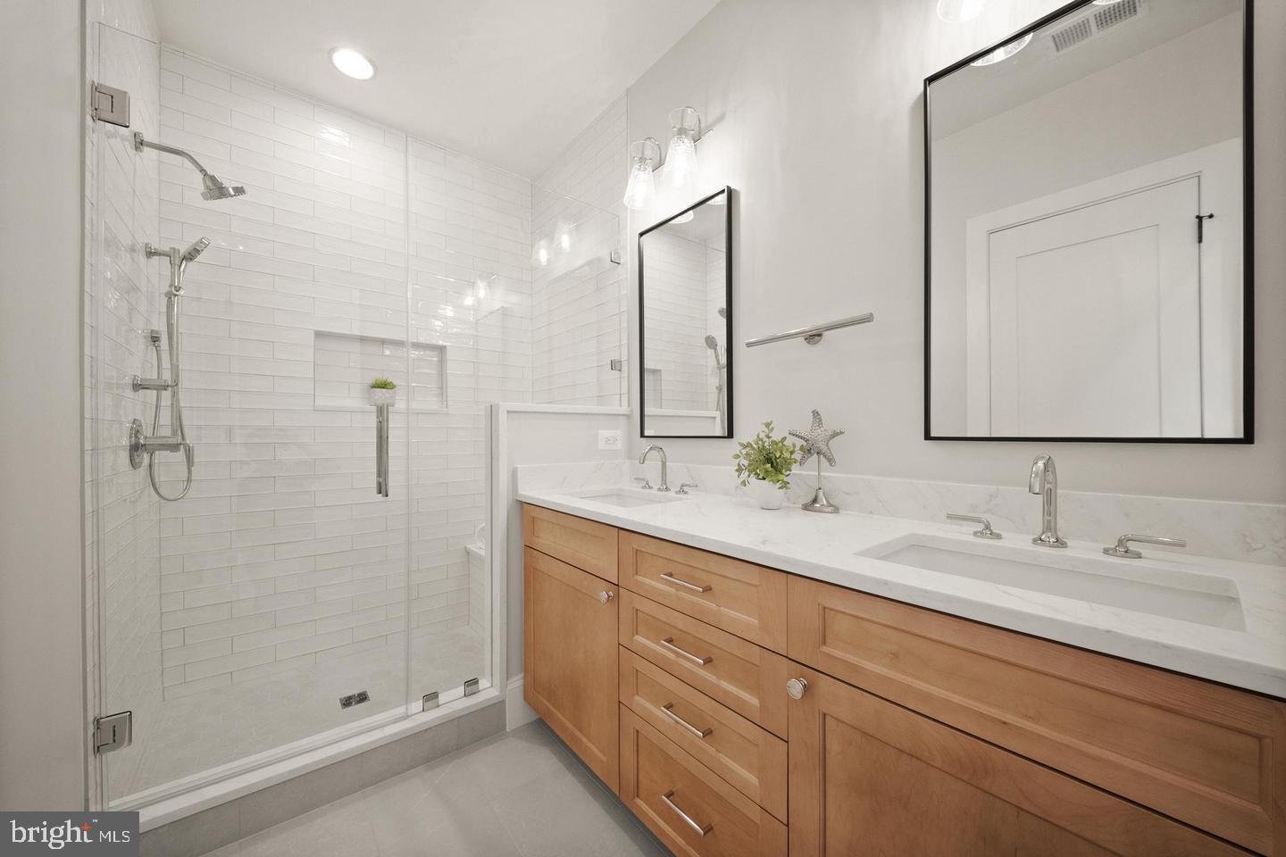 31 East Reed Avenue Alexandria, VA 22305 - Photo 32 of 75 Gallery Image 32