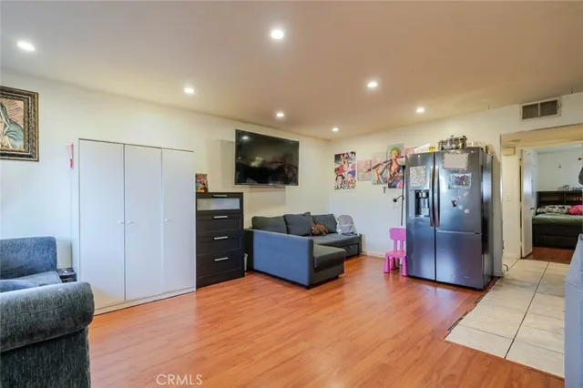 $415,000 | 13100 Bromont Avenue, Unit 11, Sylmar, CA 91342