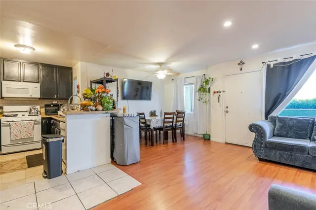 $415,000 | 13100 Bromont Avenue, Unit 11, Sylmar, CA 91342