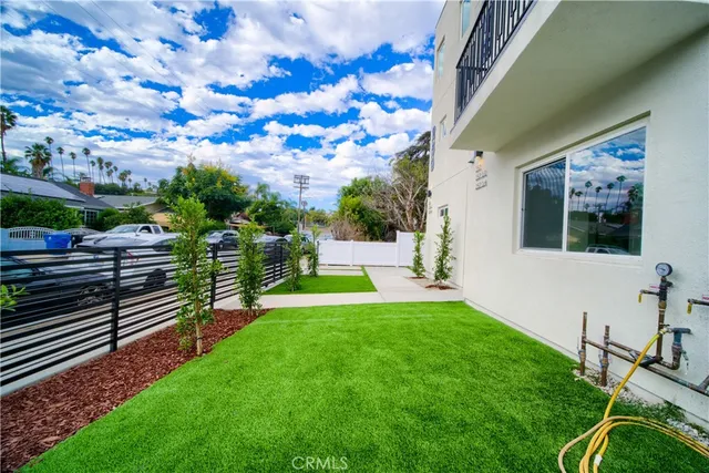 $5,250 | 259 South Ave 54, Los Angeles, CA 90042