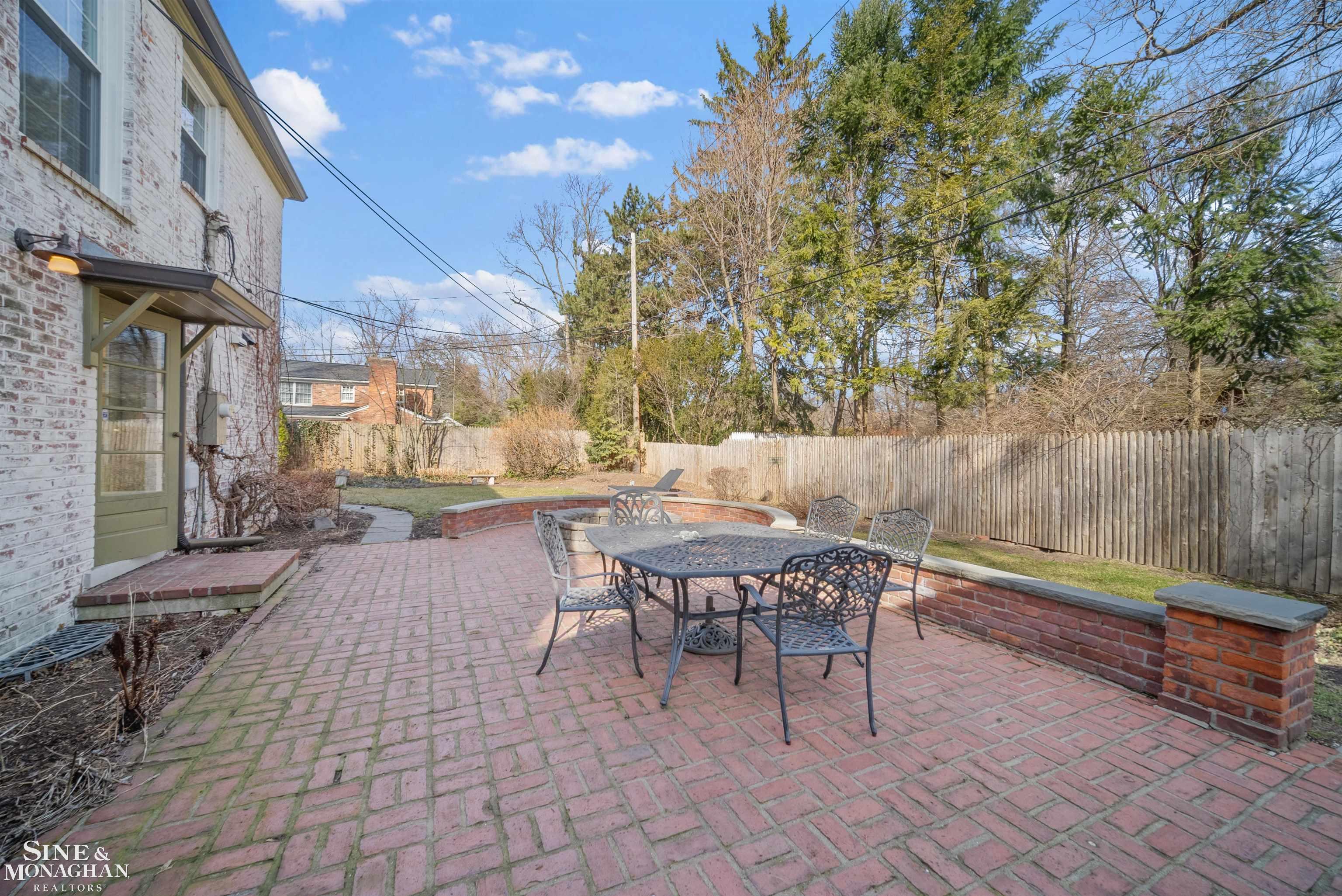 32 Harbor Hill Road Grosse Pointe, MI 48236 - Photo 44 of 52 50140306-0ba85b81-44c8-4e41-92b0-dce331fef109.JPG