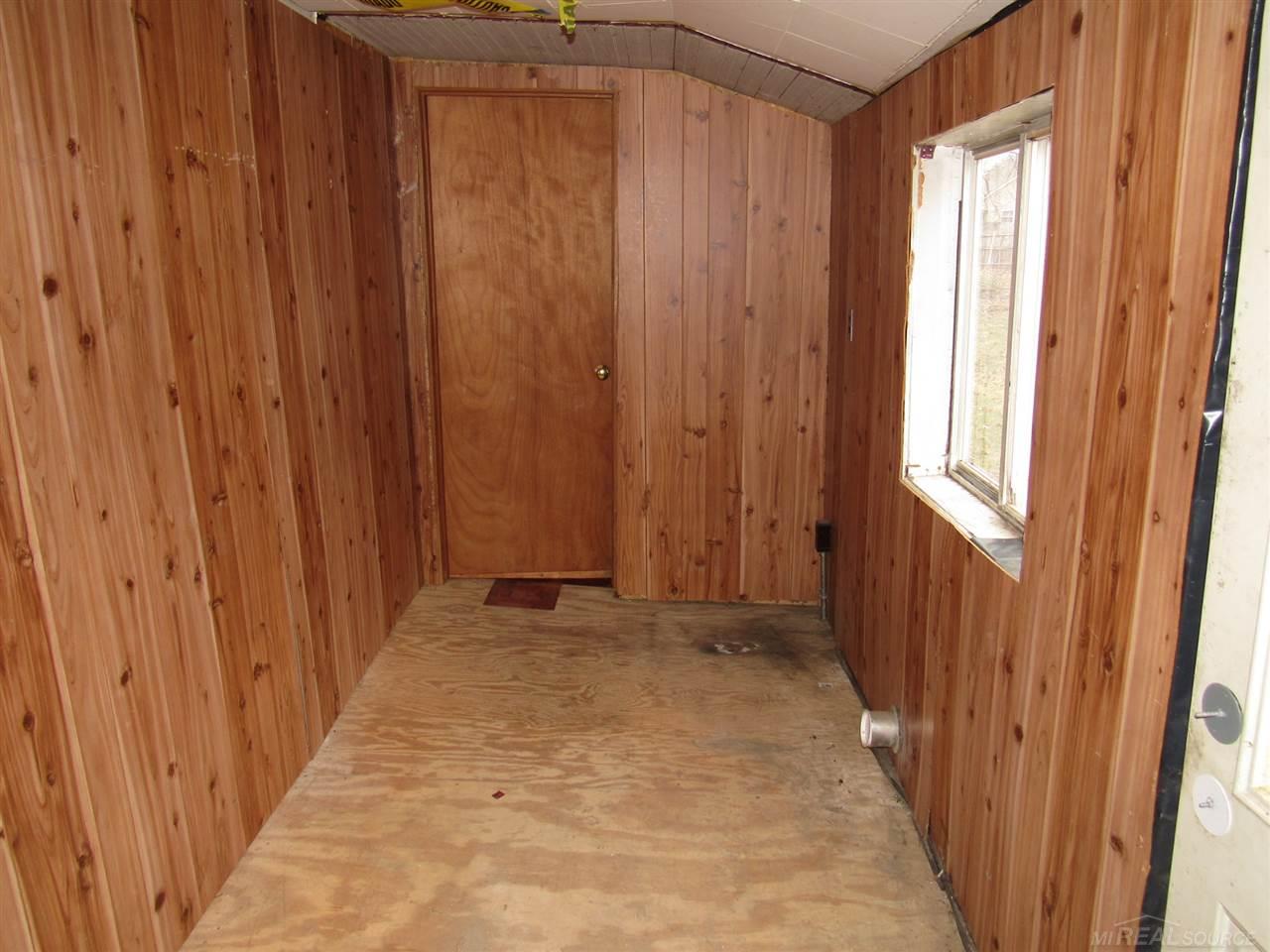 3015 Emmons Avenue Rochester Hills, MI 48307 - Photo 31 of 39