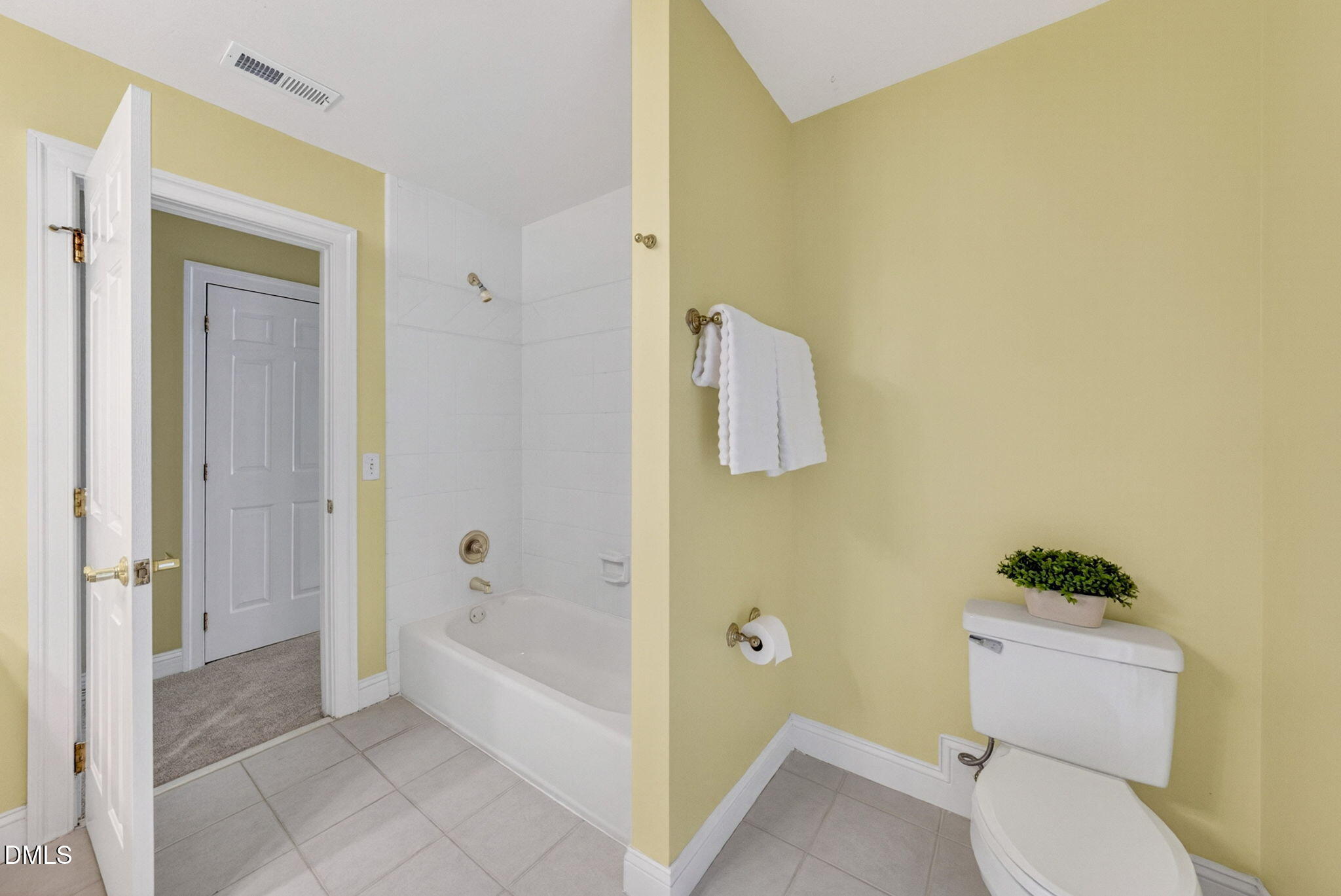 5224 Deergrass Court Raleigh, NC 27613 - Photo 64 of 84 102-web-or-mls-5224 Deergrass Ct - 100