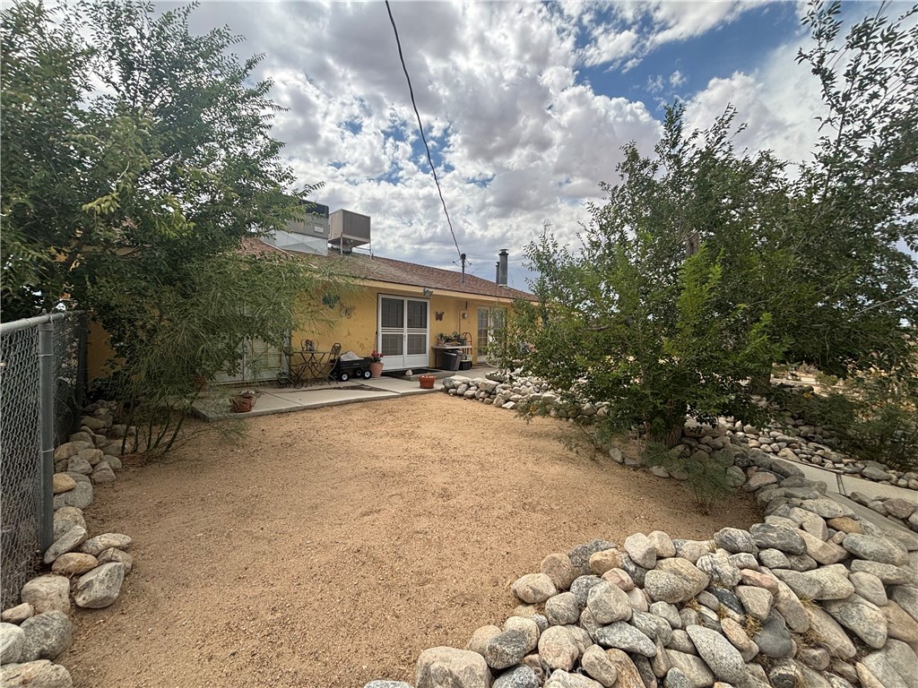 3255 Sunset Road Joshua Tree, CA 92252 - Photo 9 of 26