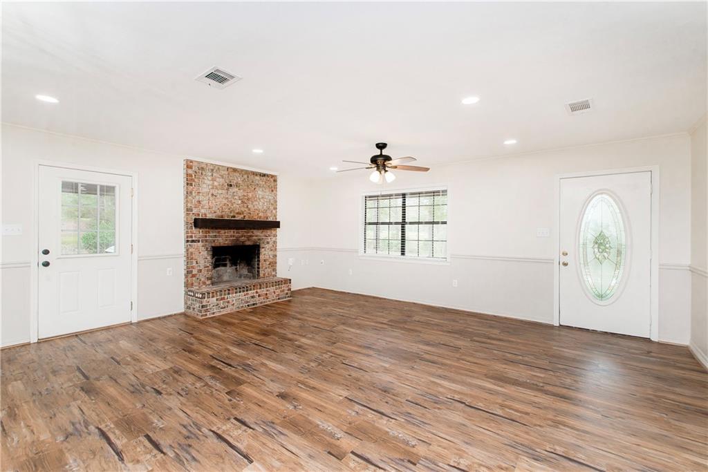 160 Archie Wheat Road Poplarville, MS 39470 - Photo 5 of 32 Gallery Image 5