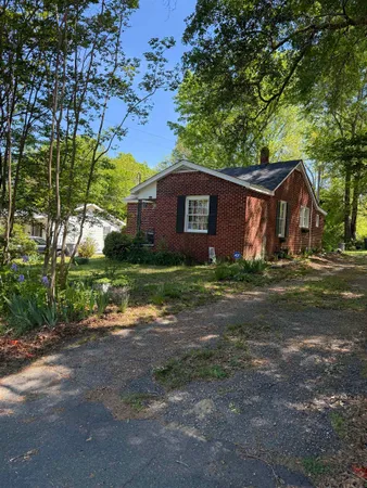 $91,900 | 301 Valley Avenue, Clover, SC 29710