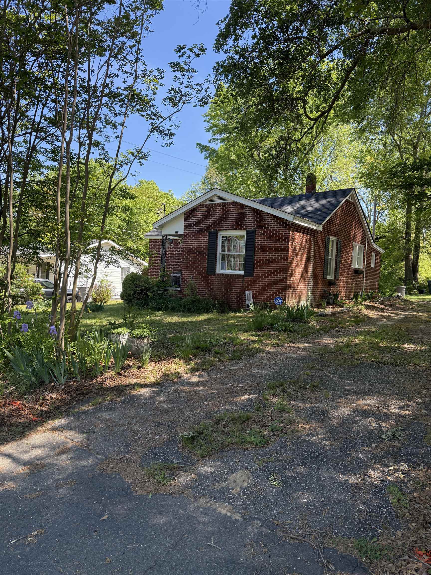 301 Valley Avenue Clover, SC 29710 - Photo 1 of 23