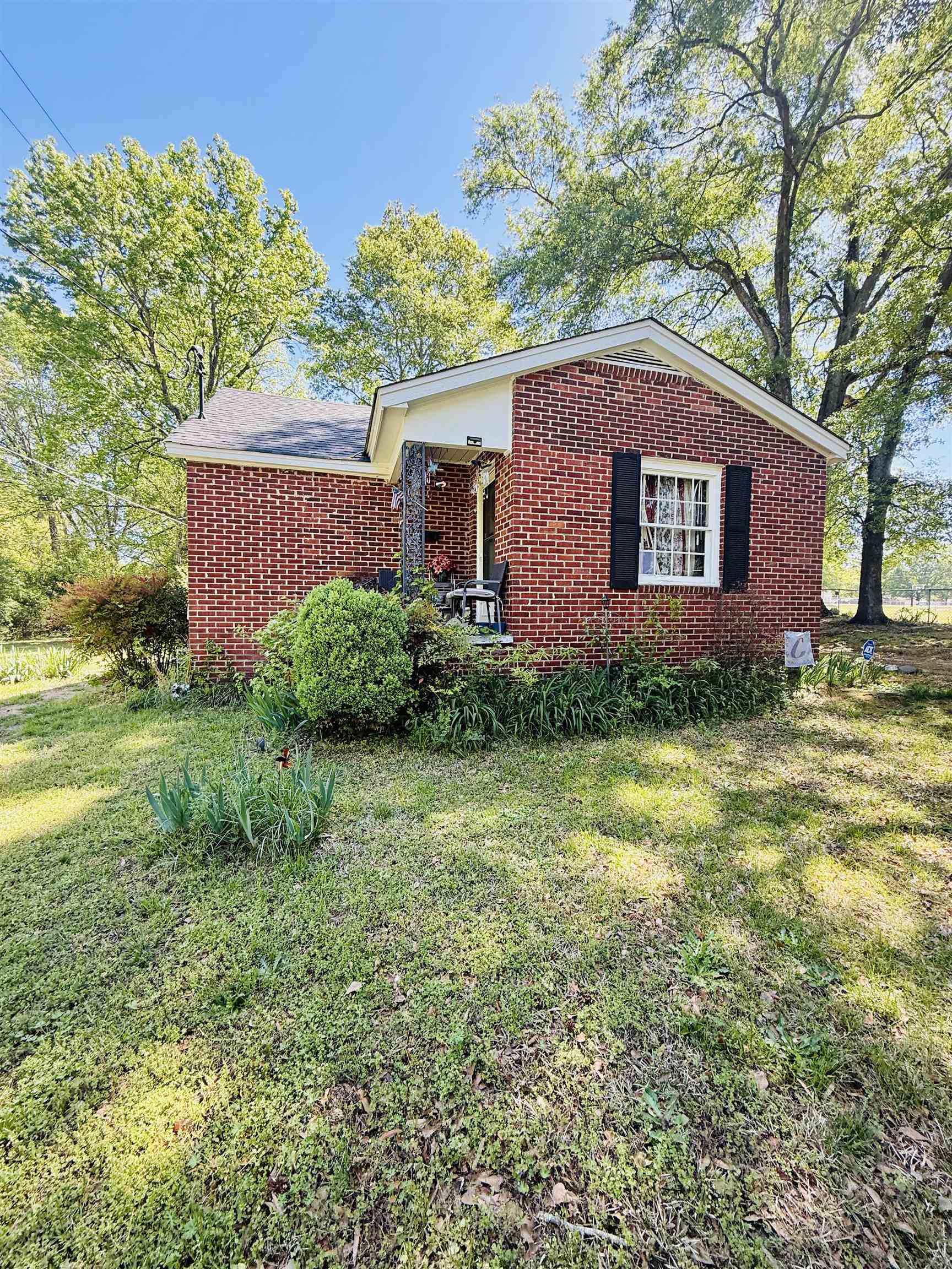 301 Valley Avenue Clover, SC 29710 - Photo 6 of 23
